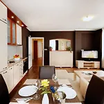 Апарт-отель House 3*