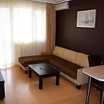 House Апарт-отель