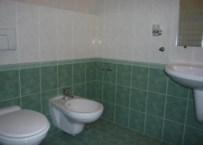 Lägenhetshotell House 3*