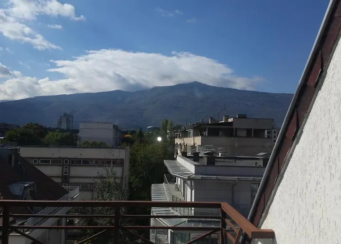 Апарт-отель House