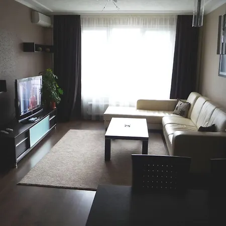 Aparthotel House 3*