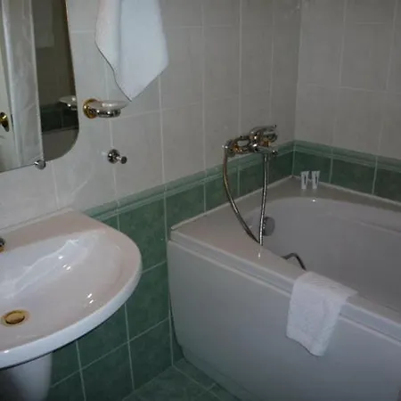 House Aparthotel